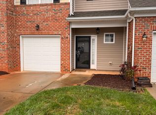 608 Village Lake Dr, Mebane, NC 27302
