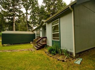 421 NE Larson Lake Rd, Belfair, WA 98528