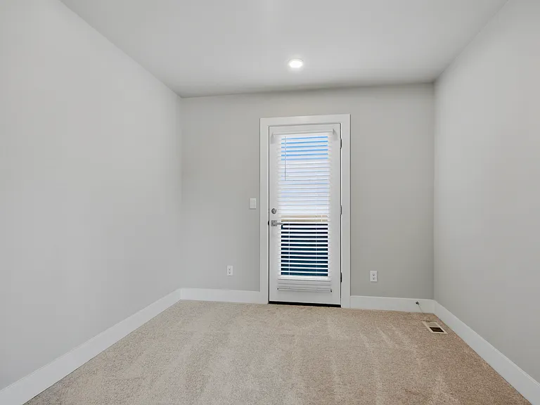 6302 206th Pl SW — Photo 11