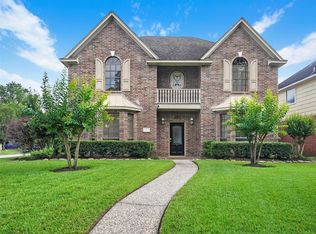 8403 Cross Country Dr, Humble, TX 77346