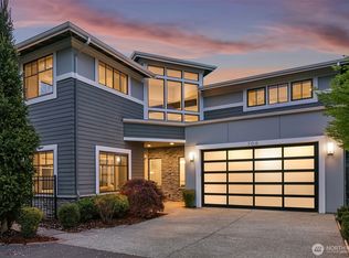 706 4th Ln S, Kirkland, WA