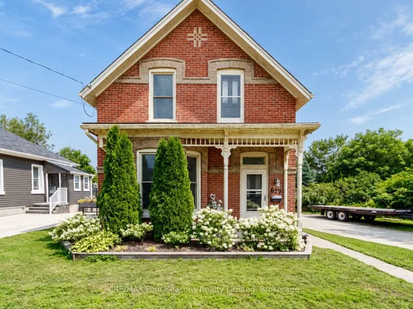 627 Saint Marie St, Collingwood, ON L9Y 3L4