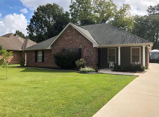 103 Mulberry Cir, Ponchatoula, LA 70454