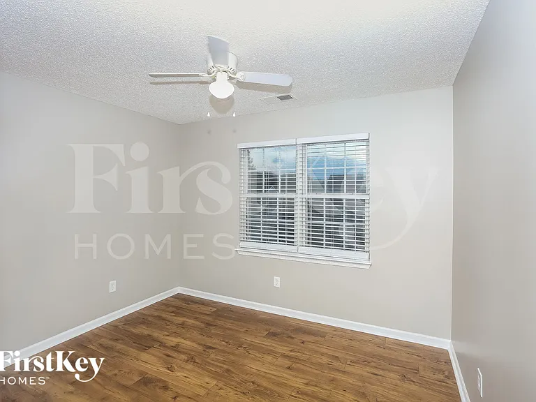 15178 Tracy Beth Rd — Photo 11