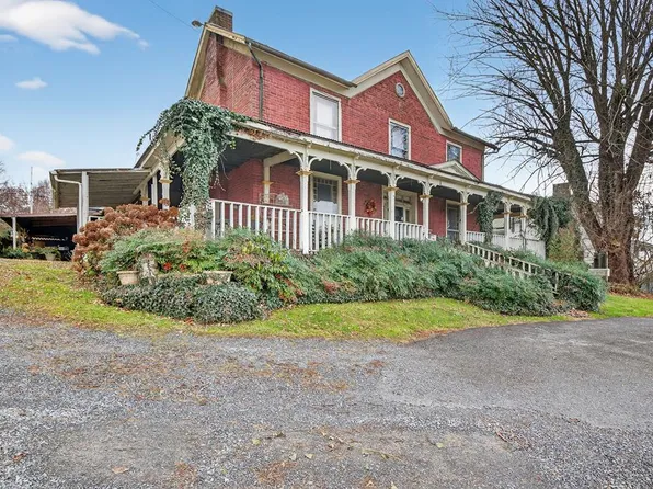 302 Front St SW, Abingdon, VA 24210