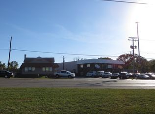 25W175 Lake St, Roselle, IL