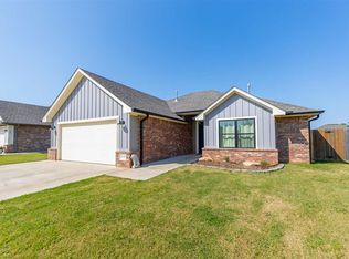 2118 N Grandview St, Stillwater, OK 74075