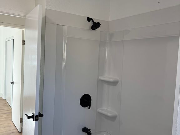 2nd image of 32125 Aurora Vista Rd #2