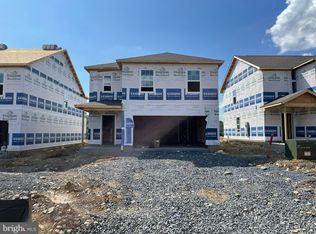 129 Avery Dr, Stephens City, VA 22655