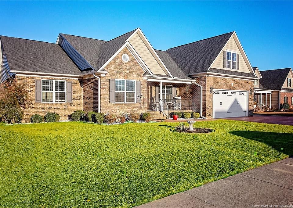 1st image of 380 Cheswick Dr