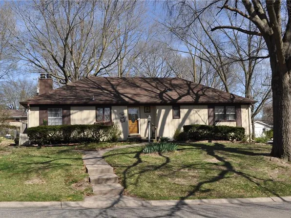 2001 N 35th St, Saint Joseph, MO 64506