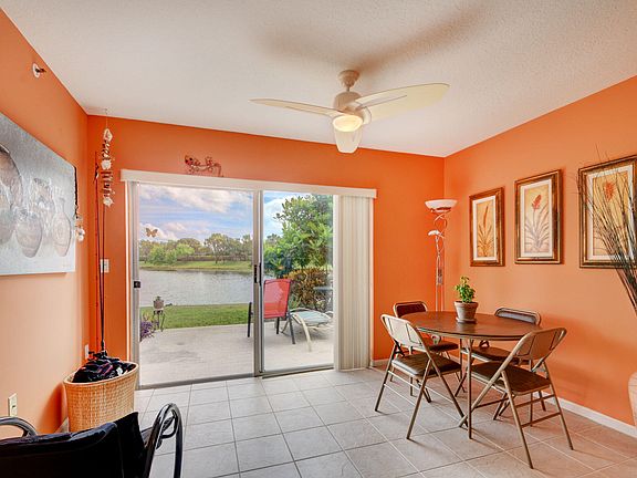 4th image of 5842 Crystal Shores Drive #107