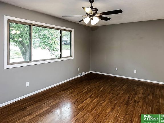 3rd image of 3807 Coffey Ave