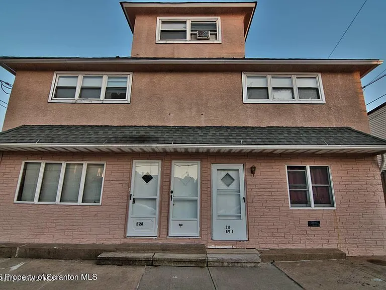 530 S Main St — Photo 6