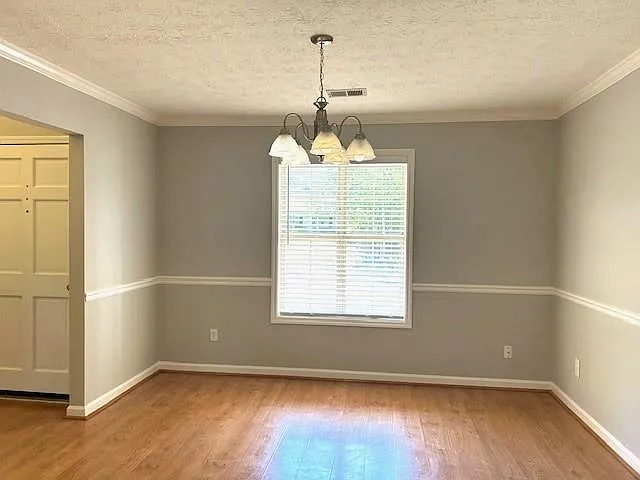 1303 Chandler Ct NW — Photo 5