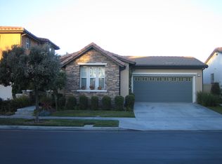25 Saintsbury, Irvine, CA 92602