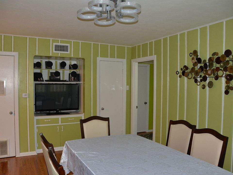 1st image of 1402 Bowie St