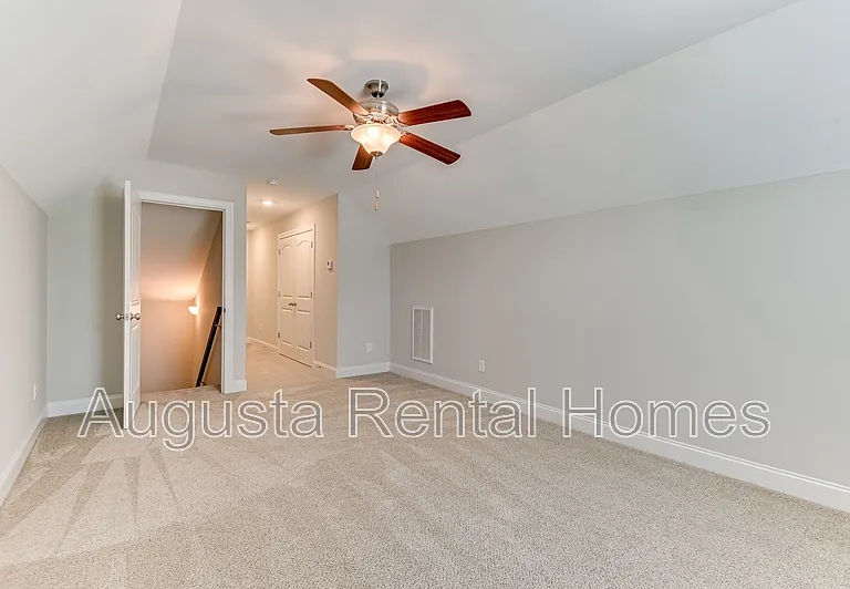 907 Linsmore Ave — Photo 43