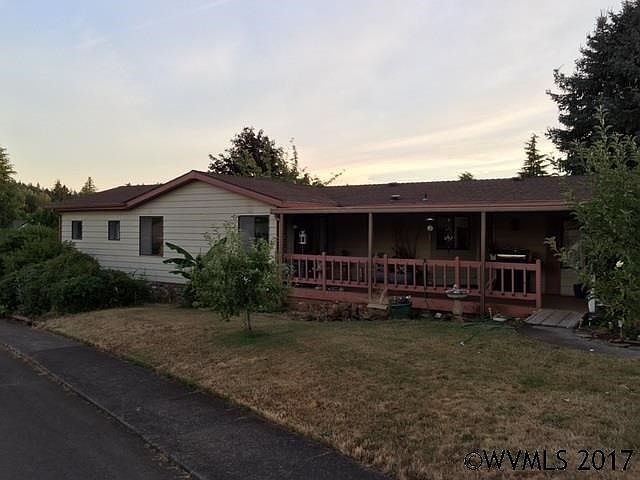 2nd image of 2120 Robins Ln SE Unit 115