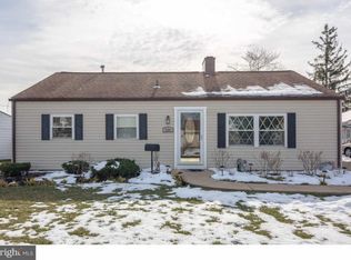 204 Austin Dr, Fairless Hills, PA 19030