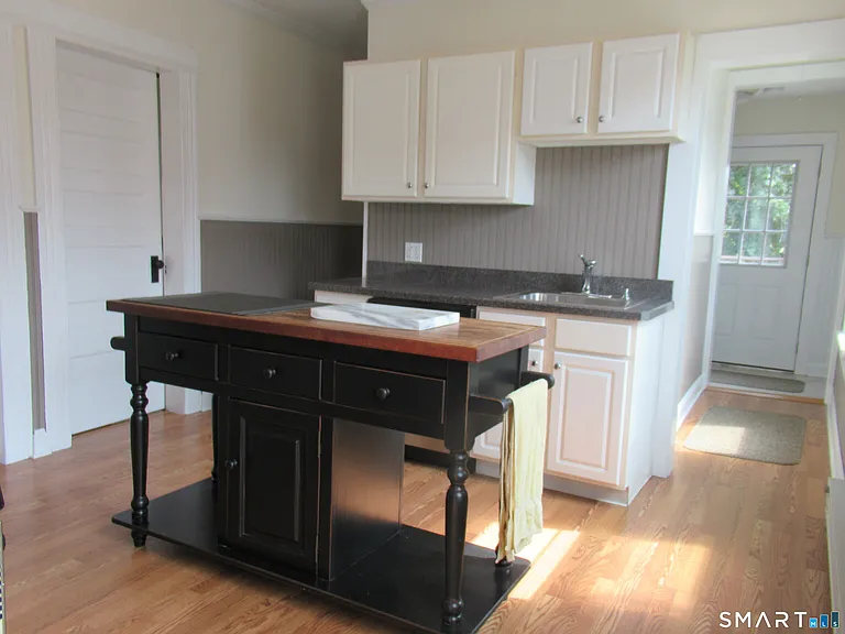112 Bennett St #2 — Photo 5