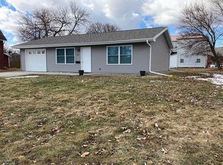 619 N Lincoln St, Mount Pleasant, IA 52641