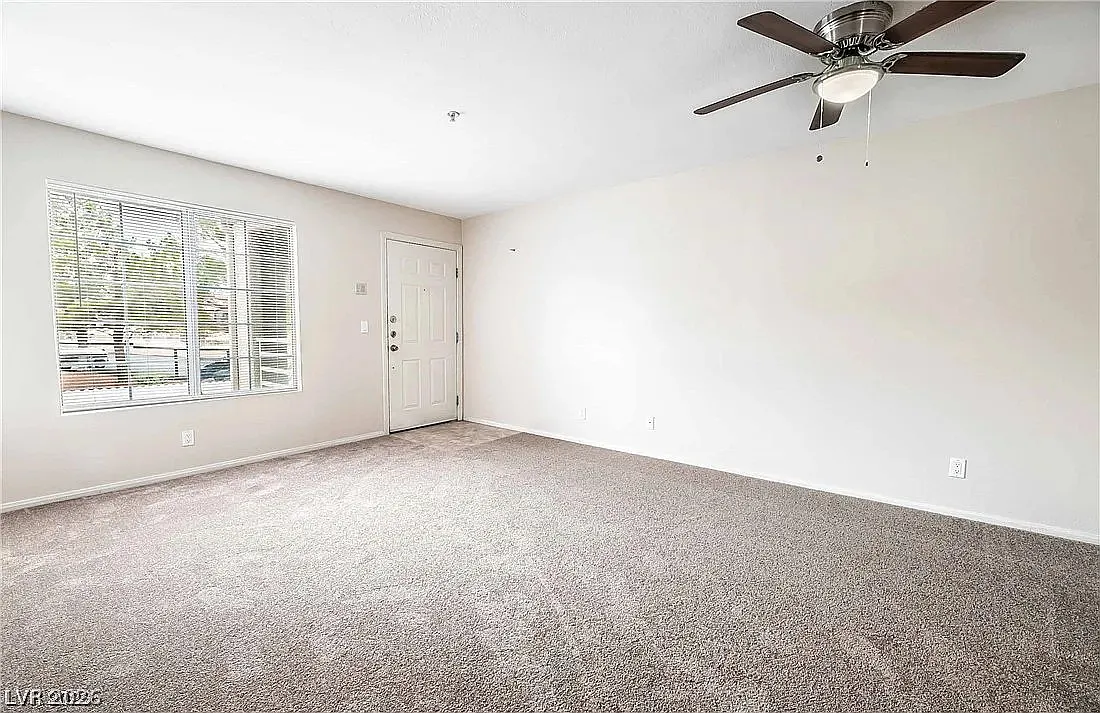 1 bed, 1.0 bath, 659 sqft, $1,300 — Photo 4