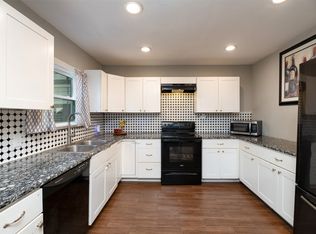 505 Bellevue Dr, Cleburne, TX 76033