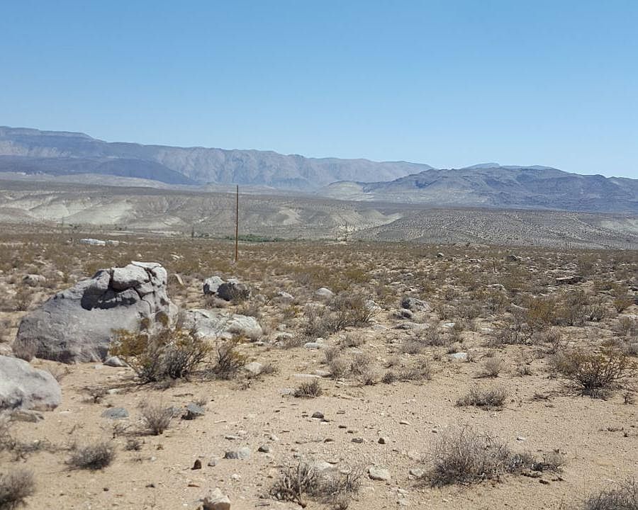 2nd image of 6096 Enchanted Lakes Rd