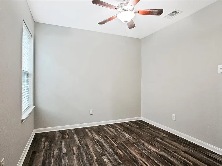 104 Indigo Brush Dr — Photo 10