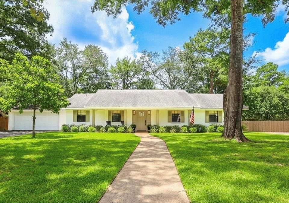 1st image of 1416 Sleepy Hollow Dr