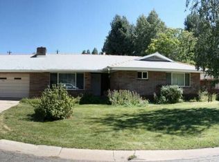 1316 N Navajo Dr, Flagstaff, AZ 86001