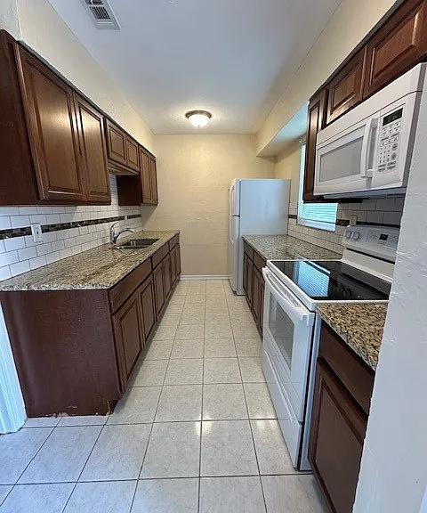 3215 Skyline Blvd #A — Photo 11