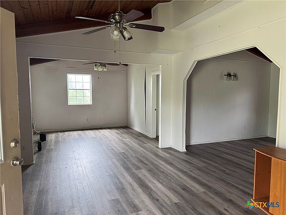 5th image of 1619 Tremont St