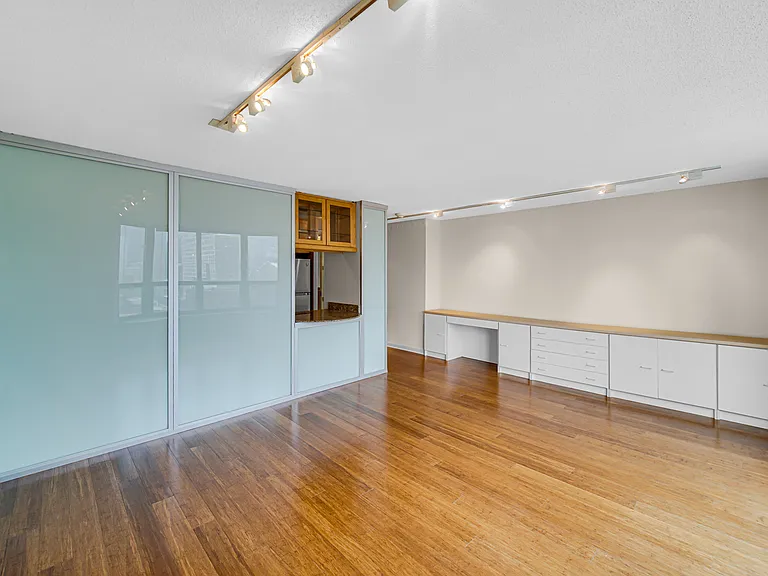 899 S Plymouth Ct #1602 — Photo 7