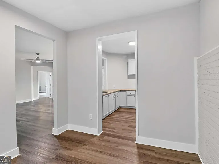 408 Cottonwood Cir — Photo 32