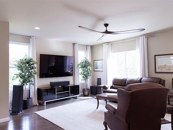 2nd image of 4104 De Tonty St
