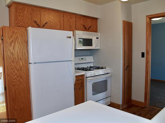 2nd image of 1830 Birmingham St N