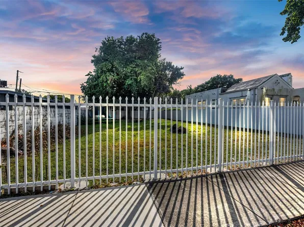 728 NW 47th Ter, Miami, FL 33127