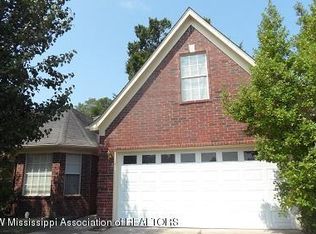 8205 Regal Bnd, Olive Branch, MS 38654