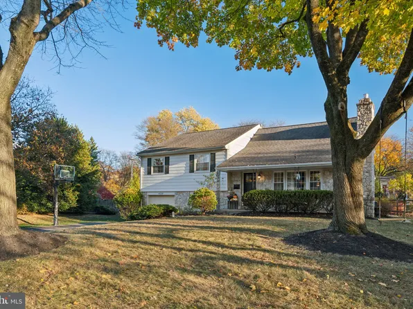 4029 Westaway Dr, Lafayette Hill, PA 19444