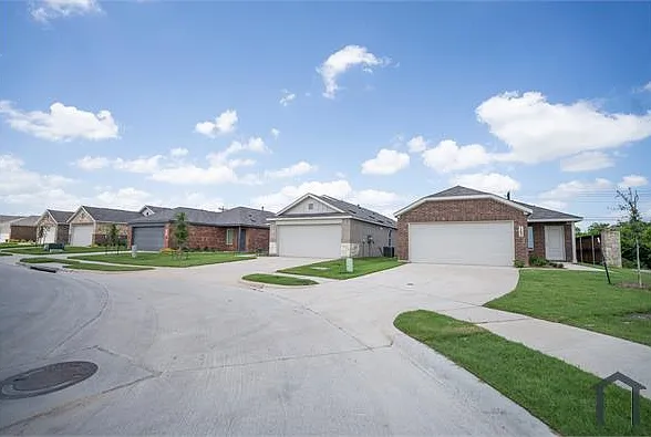 1204 Canyon Wren Dr — Photo 40