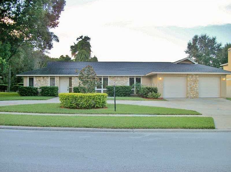 1st image of 308 Cambridge Dr