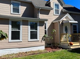 29 Bloomfield St, Lynn, MA 01902