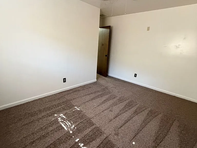 1839 E Vassar Dr — Photo 15