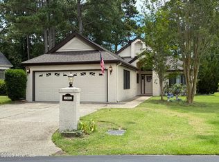104 Rollingwood Cir, Sneads Ferry, NC 28460