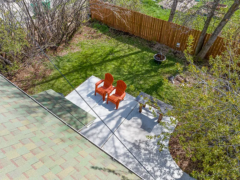 303 E Olive St #2 — Photo 16