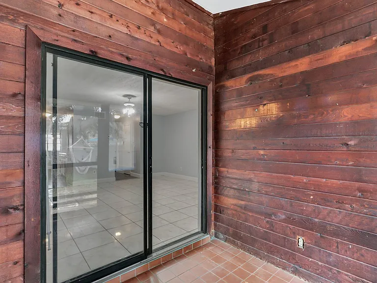 118 Michelle Ln #A — Photo 16