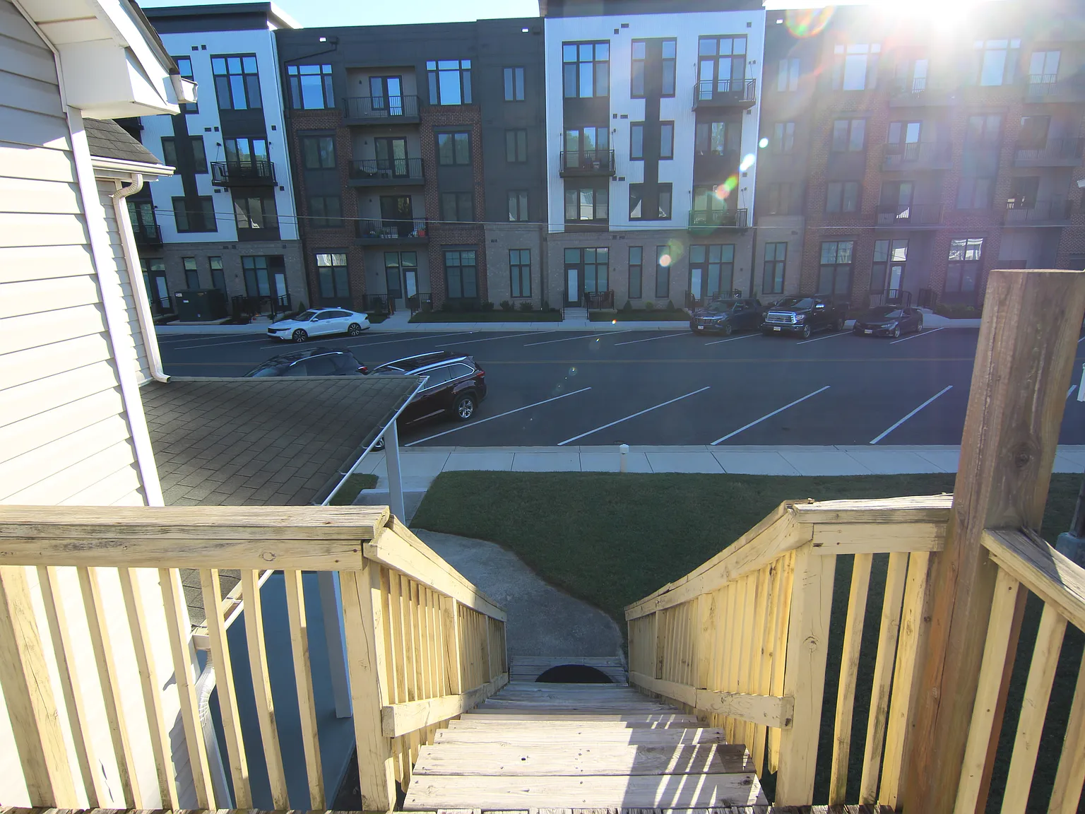1 bed, 911 sqft, $945 — Photo 2