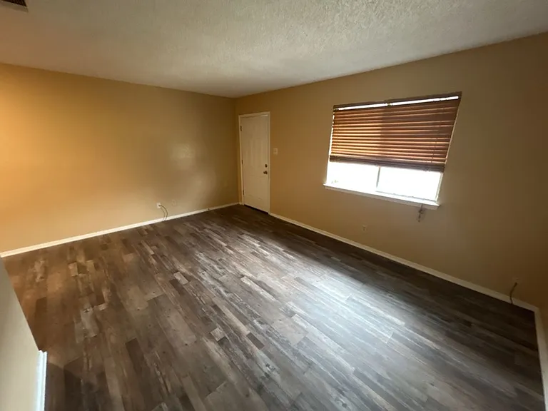 1305 Willow Springs Road, Killeen — Photo 3